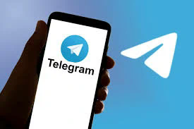 如何通过二维码在Telegram中添加联系人？